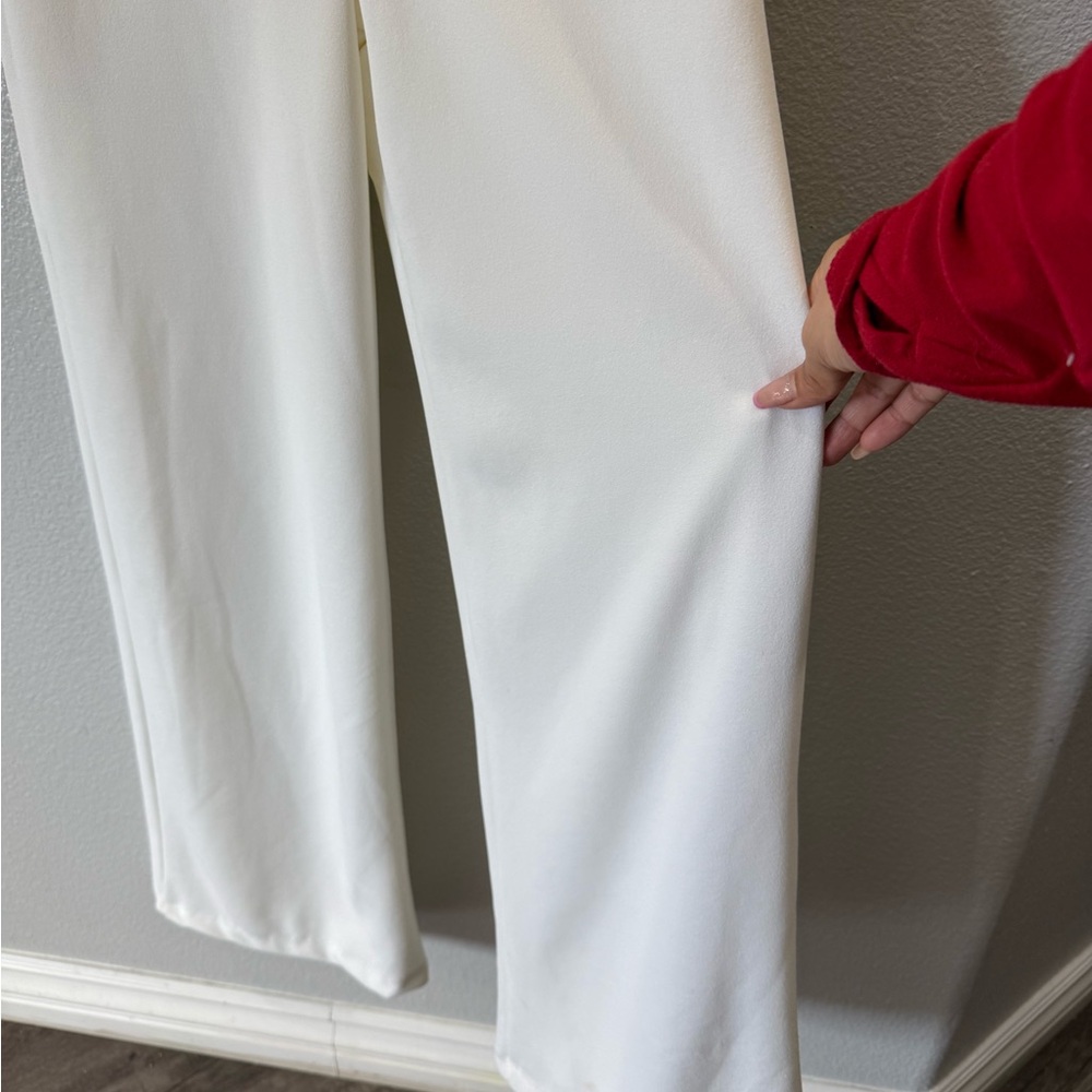 Lulu's White Strapless V-Notch Wide-Leg Jumpsuit Size XS Graduation Outfit - Picture 7 of 16